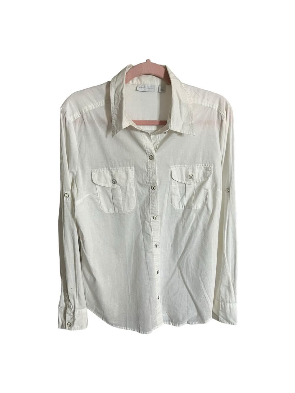 New York & Co white long sleeve button down collared cotton shirt Large